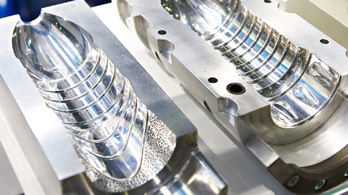 0409-16-How-Injection-Molding-Supports-the-Aerospace-Industry